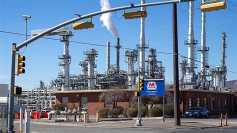 Marathon refinery in El Paso seeks 10-year renewal of state air permit