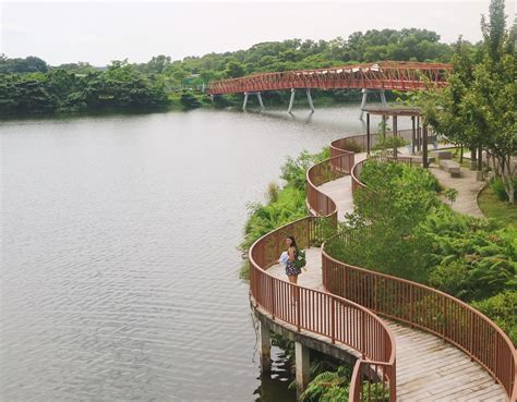 Singapore: Punggol Waterway Park and Kampong Glam - Living in the Moment