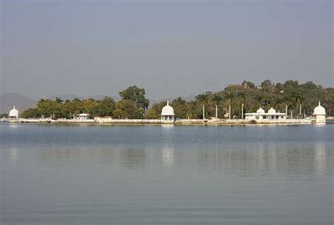 Fateh Sagar Lake, Udaipur - Times of India Travel