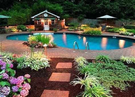 Swimming Pool Landscaping Ideas | Landscaping