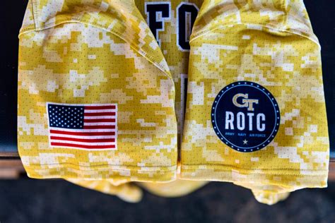 VIDEO: Softball Unveils Military Appreciation Uniforms – Georgia Tech ...