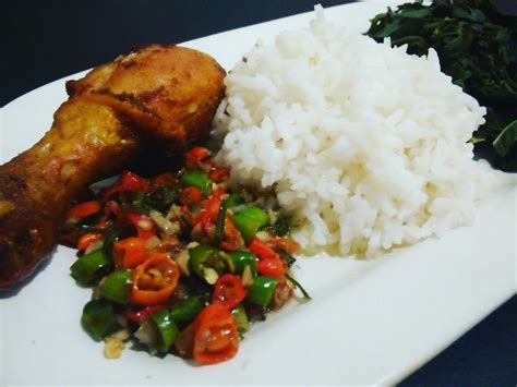 Ayam goreng sambal mentah - Dapur Jajan