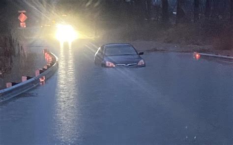 Atmospheric River causes major flooding in Washington, minor flooding ...