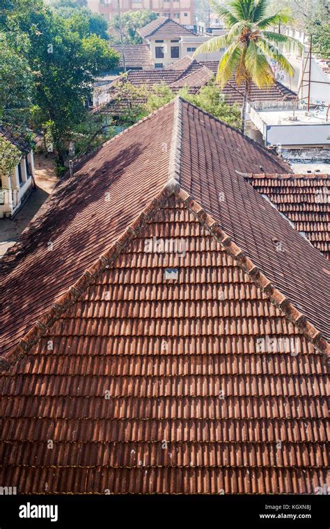 Mangalore tile roof hi-res stock photography and images - Alamy