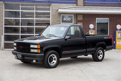 1990 Chevrolet 454 SS Pickup | Fast Lane Classic Cars