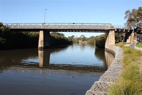 Sydney - City and Suburbs: Parramatta, Gasworks Bridge