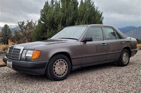 No Reserve: One-Family-Owned 1989 Mercedes-Benz 300E for sale on BaT ...