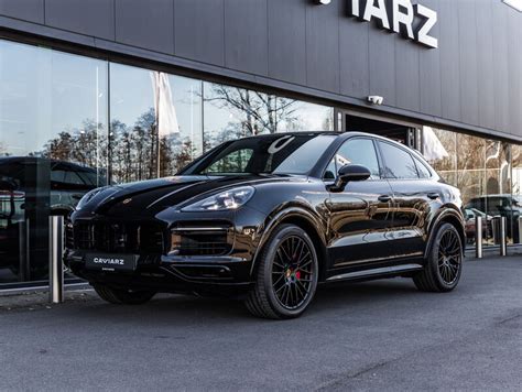 Porsche Cayenne GTS Coupe - Sportdesign - Black Edition 2020 | Caviarz