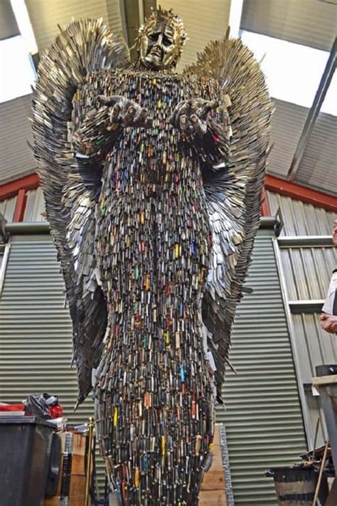 UK Artist Creates A Knife Angel Sculpture Out of 100,000 Kni