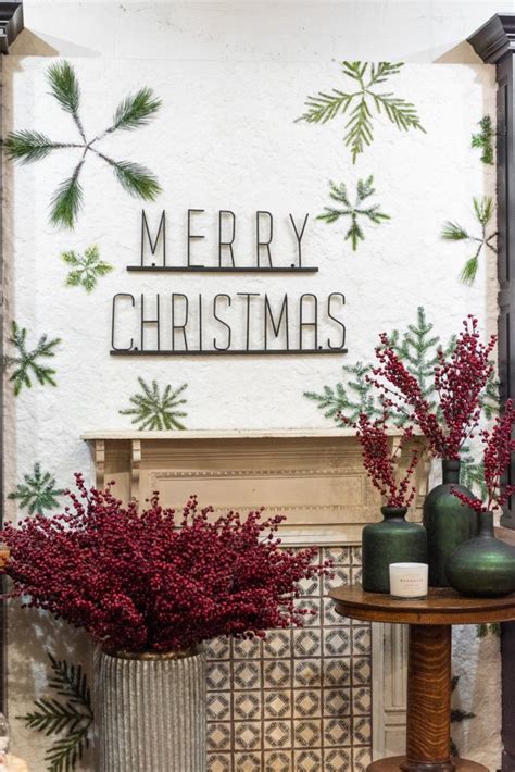 Winter at Magnolia Market: 2019 | Magnolia market, Christmas projects ...