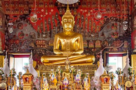 Wat Saket in Bangkok - Temple of the Golden Mount – Go Guides