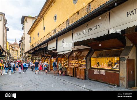 Inside bridge Ponte Vecchio in Florence. Closed Antique Jewelry Shops ...