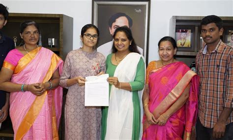 MLC Kavitha funds Nizamabad MBBS student's education expenses