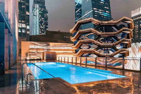 15 Awesome NYC Hotels with Pools (+ Rooftop Pools with Skyline Views ...