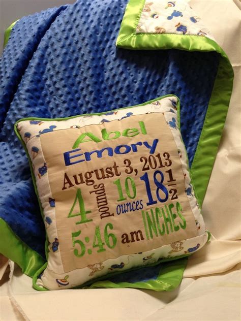 Personalized Baby Pillow and Blanket Set Stats, Birth Information ...