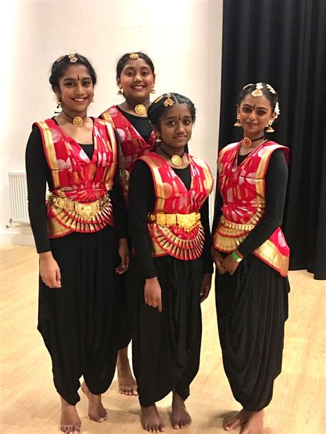 Pin on Bharatanatyam costume