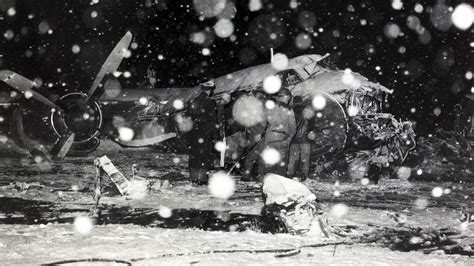 1958 Munich Air Disaster was darkest day in MUFC history | Manchester ...