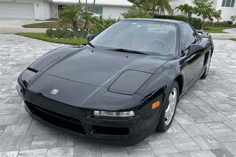 1991 Acura NSX 5-Speed for sale on BaT Auctions - sold for $42,000 on ...