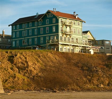 Sylvia Beach Hotel - 1859 Oregon's Magazine