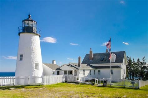 Pemaquid Point Lighthouse - Juggling Act Mama