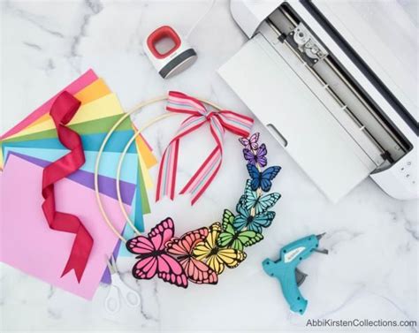 Diy paper butterfly wreath for spring – Artofit