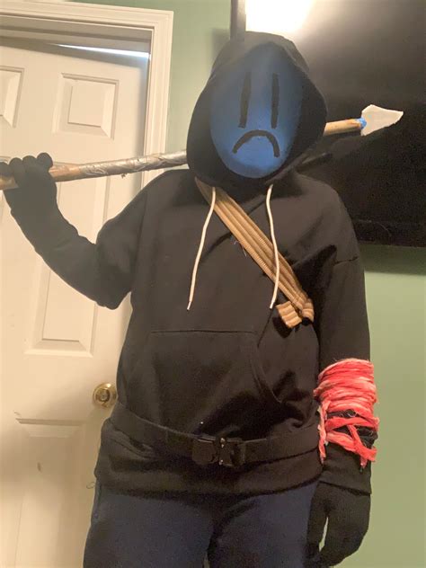 Finally finished the partypooper cosplay! Happy Halloween!!!! : r/backrooms