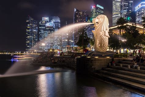 Singapore Merlion at Night | The Singapore national icon, th… | Flickr