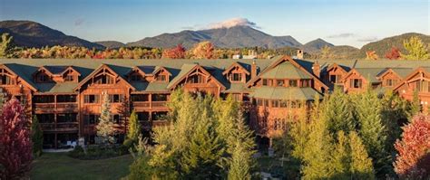 Whiteface Lodge and hills in autumn. - The Whiteface Lodge