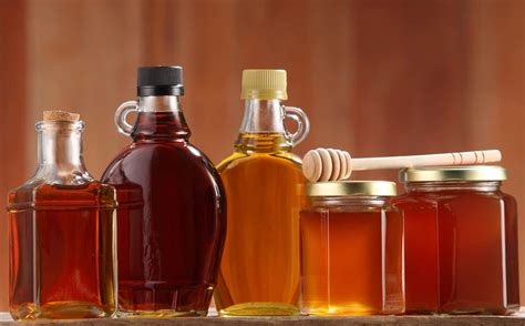 Maple Syrup Vs Honey – What’s The Difference? - Foods Guy