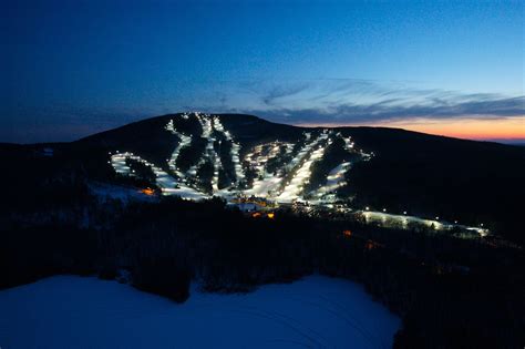 Complete Guide to Skiing at Wachusett Mass. | SKI