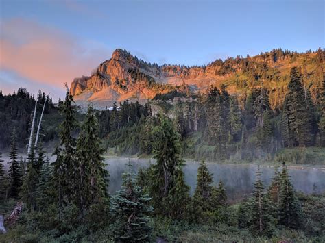 American Lake, White Pass to Chinook Pass, WA, USA : hiking