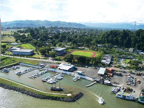 Malum Nalu: Aerial pictures of Lae, Papua New Guinea