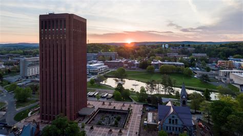 Apply to University of Massachusetts Amherst