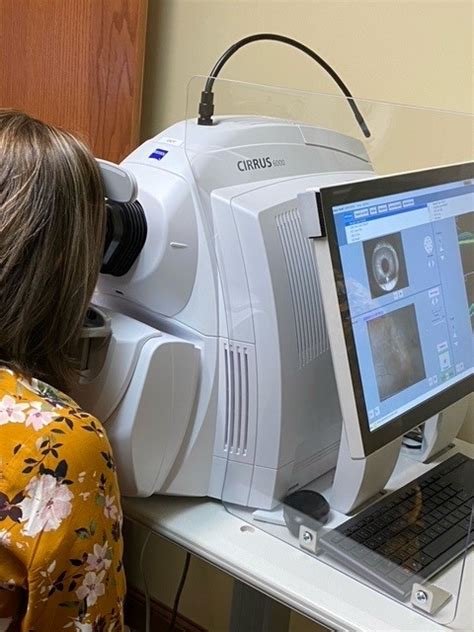 Explore OCT Scan: Advanced Eye Diagnosis Technology | River Falls, WI ...