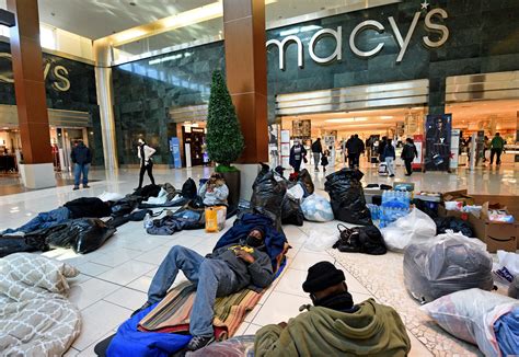 Lack of warming centers leads to sit-ins at Cherry Hill Mall - WHYY