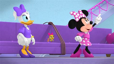 First Look: Disney Junior Debuts 'Minnie's Bow-Toons: Party Palace Pals ...