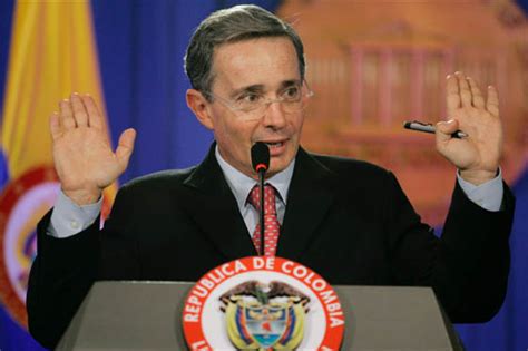 Álvaro Uribe Vélez, political biography - Colombia PoliticsColombia ...