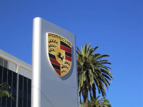 Beverly Hills Porsche in Los angeles, CA | 105 Cars Available | Autotrader