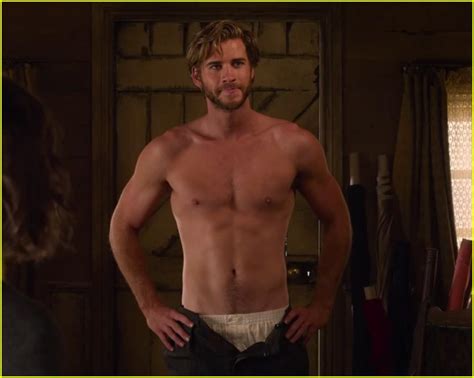 Liam Hemsworth Goes Shirtless in 'The Dressmaker' Trailer - Watch Now ...