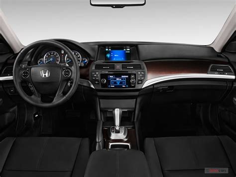 2014 Honda Crosstour: 24 Interior Photos | U.S. News