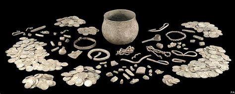 Viking treasure hoard uncovered - Democratic Underground