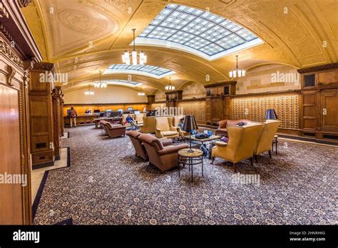 Interior of Yale University library Stock Photo - Alamy