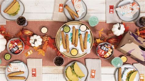 Taco Bell Thanksgiving: New Party Packs for the Holiday Season, Plus ...