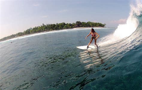 Ombak Indah Surf Sumatra, Ombak Indah Resort, Surf Camp Sumatra ...