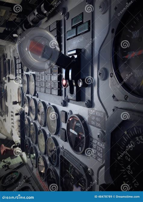 Aircraft Instrument Panel Stock Images - Download 1,261 Royalty Free Photos