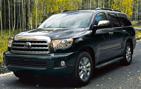 2017 Toyota Sequoia Test Drive Review - CarGurus