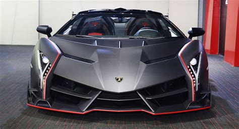 Carbon Lamborghini Veneno Roadster Is The Ultimate Way To Show Off ...