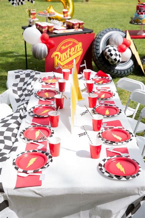 Lightning McQueen Ka-Chow Birthday Party | Disney cars birthday, Cars ...