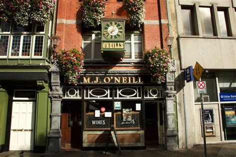 The Best-Selling Dublin Literary Pub Crawl We Loved | Pub crawl, Dublin ...