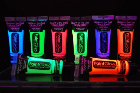 Best Glow in the Dark Paint: Tips and Reviews | Max Nash